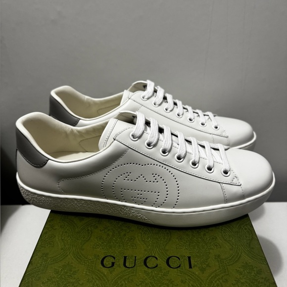 Gucci White and Gray Leather Sneakers